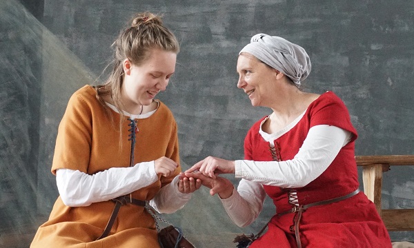 Grote belangstelling in Schiedam voor 'De Heks van Almen'