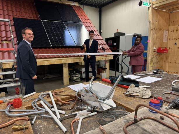 Opening Beroepentuin Stroomopwaarts