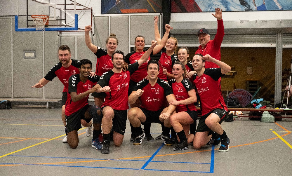 Nexus dwingt historische promotie naar eerste klasse af