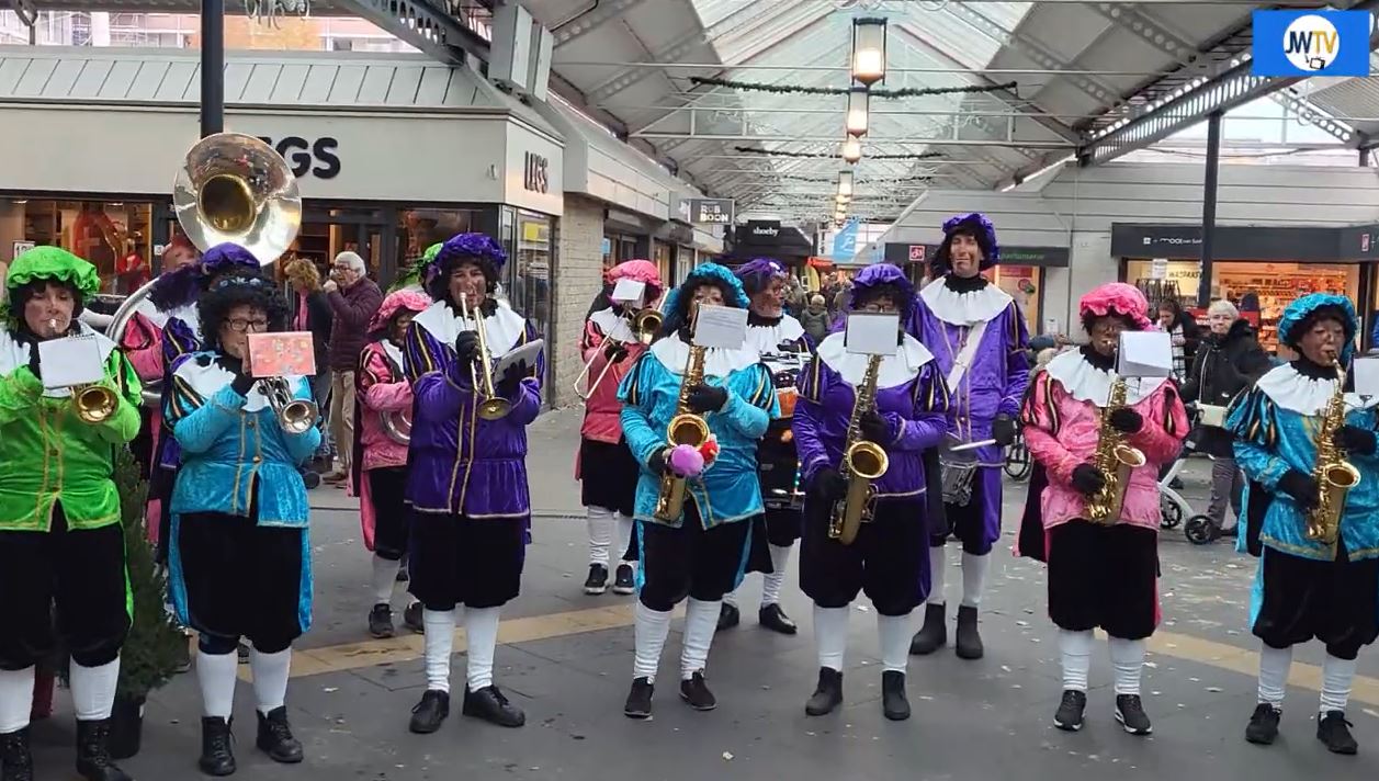 Sint komt met eigen treintje naar winkelcentrum Spaland