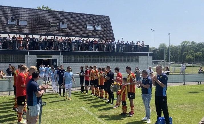 Rozenburg maakt erehaag voor kampioen HBSS