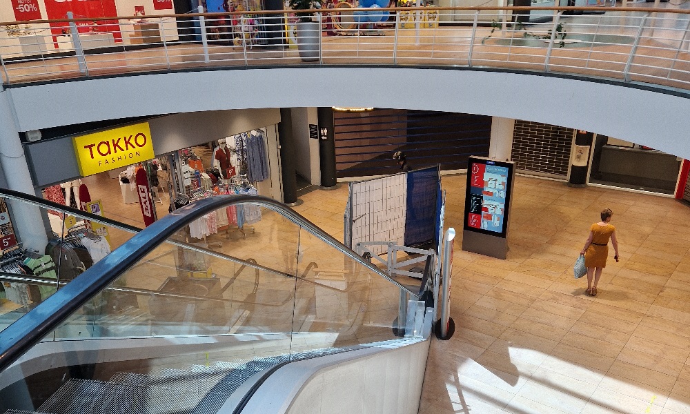 'Wanneer is de roltrap in De Passage klaar?' 