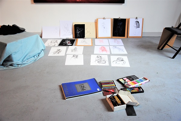 Turquoise Gallery biedt kunstklas 'Life Model Drawing Classes' 