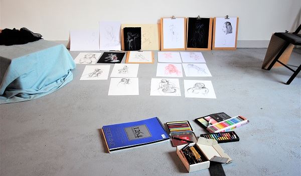 Turquoise Gallery biedt kunstklas 'Life Model Drawing Classes' 