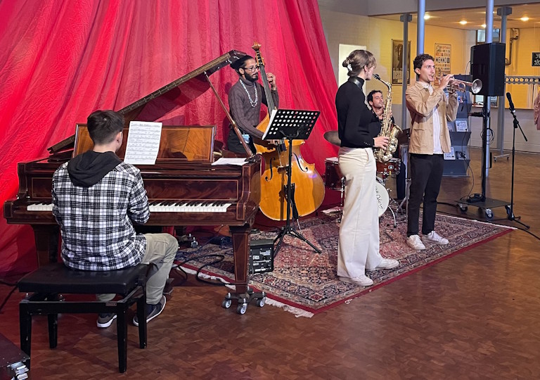 Lunchconcerten in jubilerende Theater aan de Schie van start