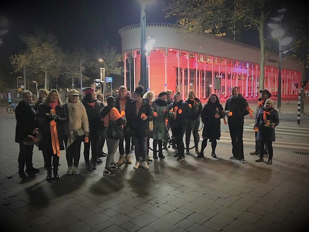 'Eerste mars tegen geweld tegen vrouwen en meisjes is begin van nieuwe traditie' 