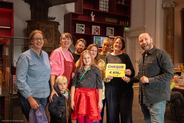 Schiedamse Sewing Sisters halen mooi bedrag op voor Bliep