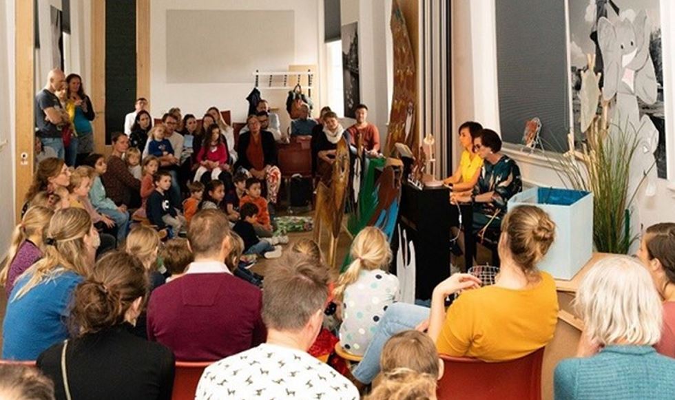 Sprookjespiano brengt sprookje Hans & Grietje