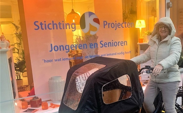 J&S zet 'ouderwets bakkie koffie' in de moderne bakfiets