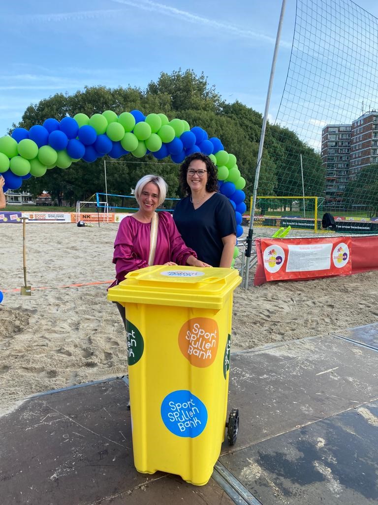 Inzamelen door Sportspullenbank wordt permanent en op 2 locaties