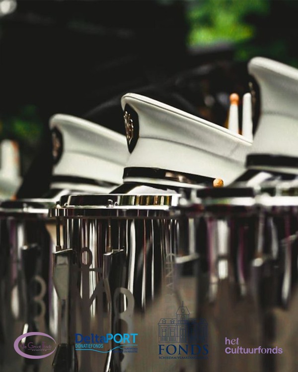 Nieuw slagwerk voor Jeugd Rijnmondband