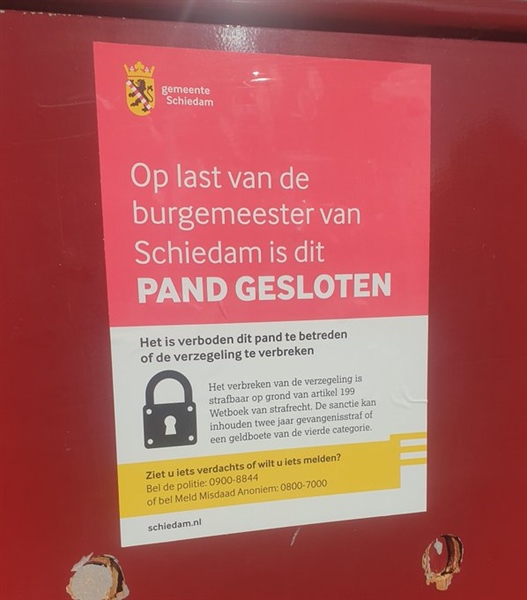 Diefstal van stroom voor stoom in sauna