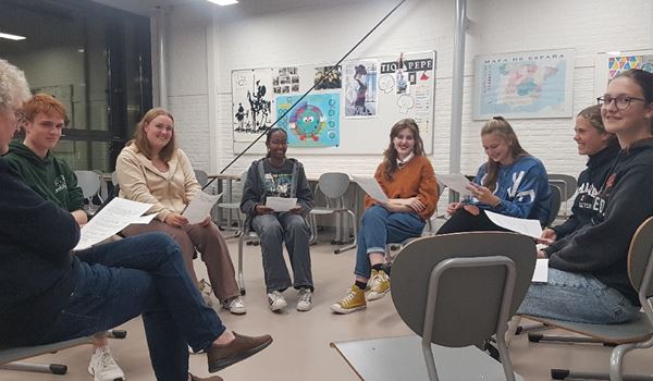 Beroepenvoorlichting Rotary dit jaar bij Lyceum Schravenlant