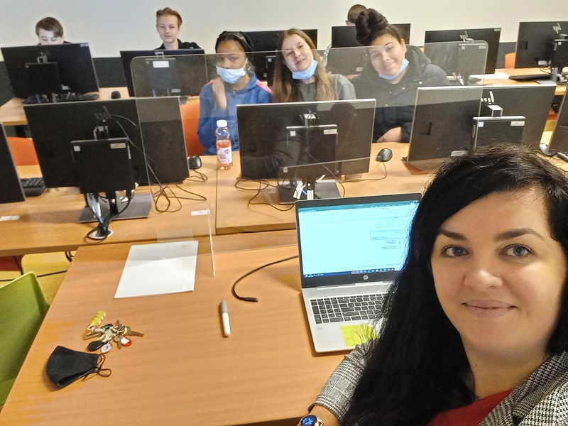 Bibliotheek Schiedam zoekt vrijwilligers: meld je aan!