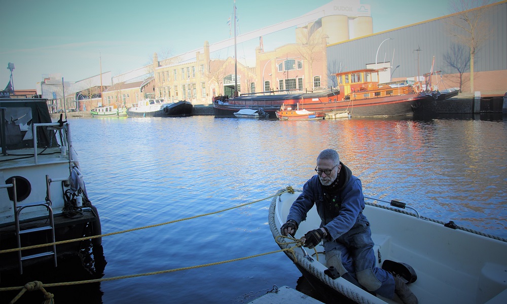 Je kunt ook de boot nemen voor de Art Route Schiedam