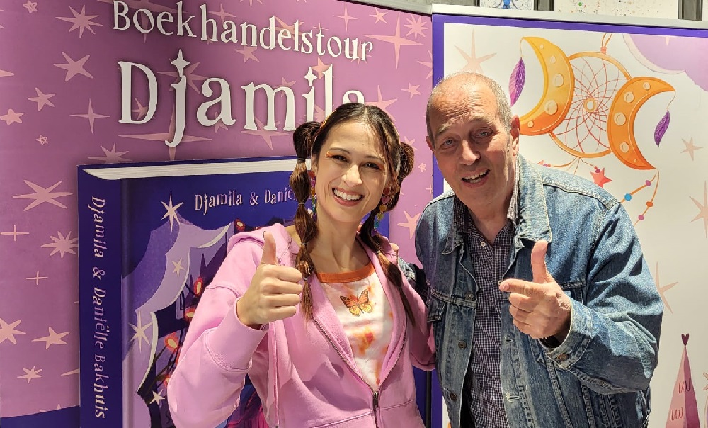 MeisjeDjamila zorgt voor drukte in winkelcentrum Spaland