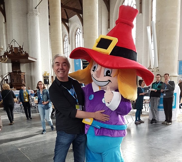 Natuurcentrum De Boshoek ontvangt donatie van 2500 euro