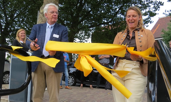 Nieuwe steigers officieel geopend
