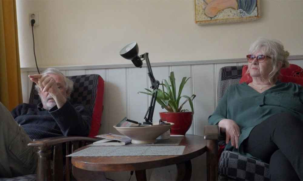 'Eenden leren lopen', ontregelende film over familiedynamiek