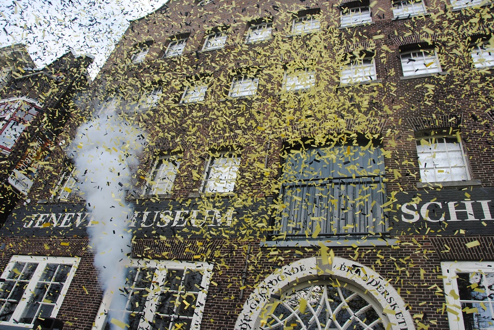 Jenevermuseum brengt vier moutwijnjenevers uit