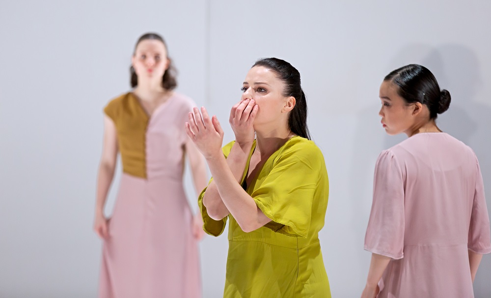 Isabelle Beernaert viert 10-jarig jubileum in Schiedam met OXYTOCIN