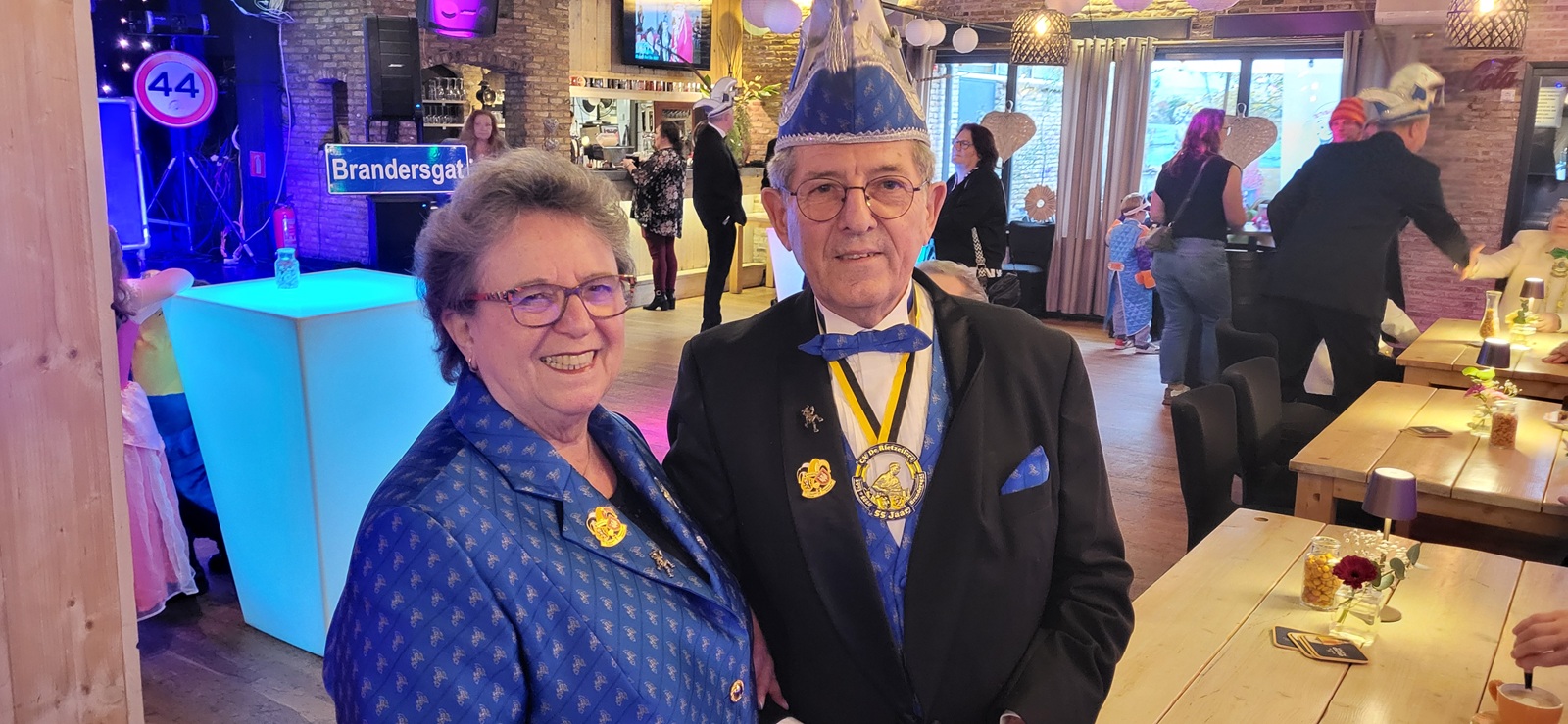 Jubileum De Rietzeilers en huldiging nieuwe prins