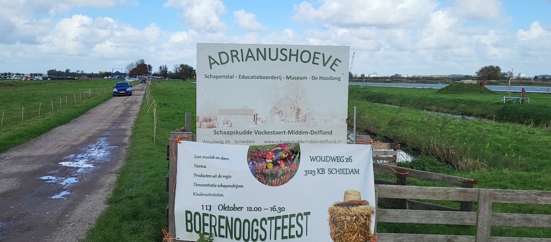 Boerenoogstfeest bij Adrianushoeve goed bezocht