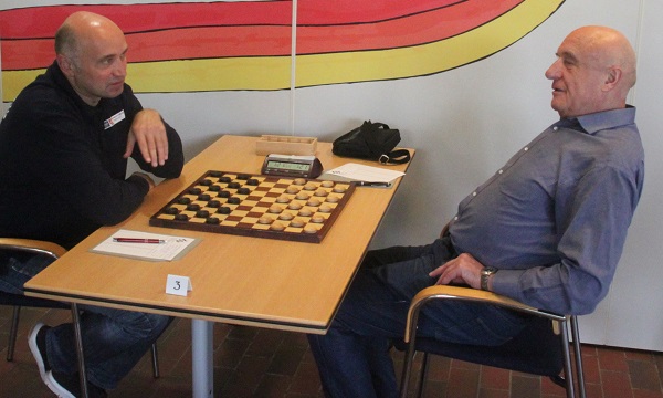 Schiedammers aan leiding in nationale damcompetitie