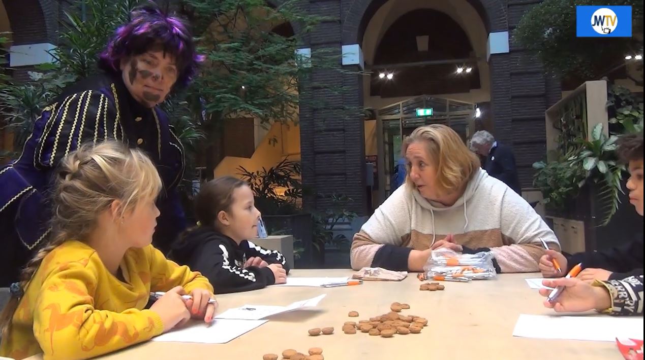 Dichter in hart & nieren Yvette geeft tips voor Sint-rijmpjes