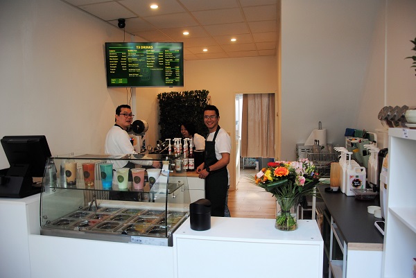  "Het was vanmiddag lekker druk op de Hoogstraat"