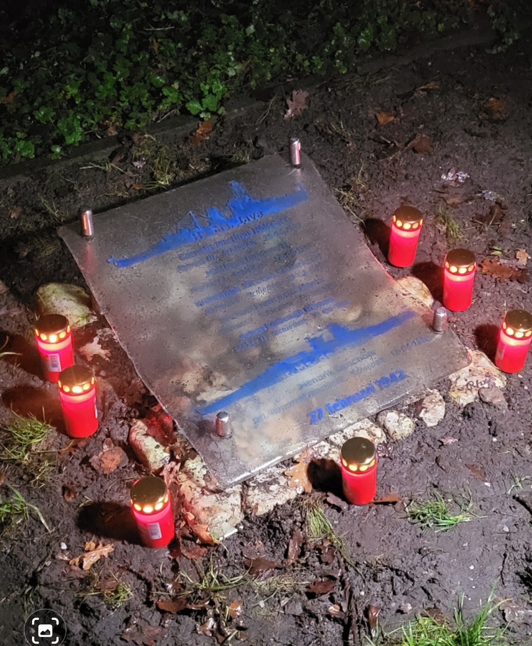 Kerstavond waren er lichtjes op oorlogsgraven