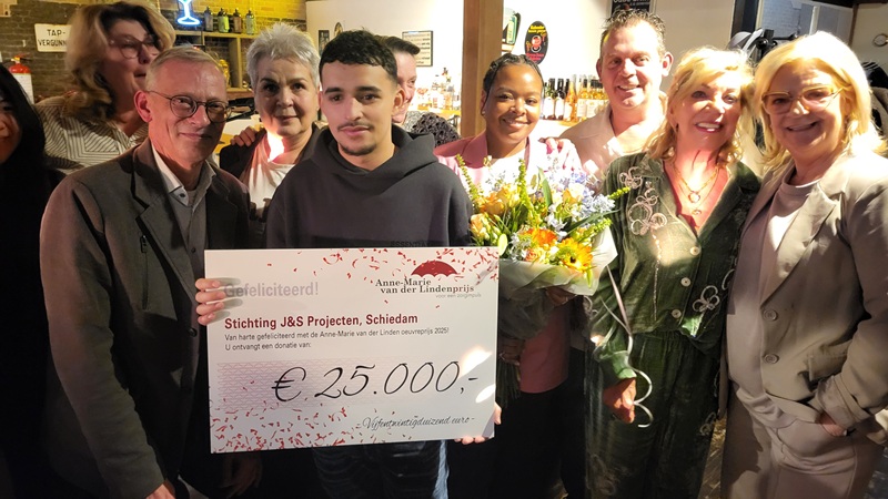 Laatste Anne-Marie van der Lindenprijs voor oeuvre van J&S