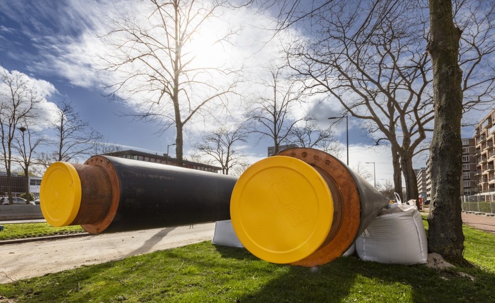 Cricketweg Schiedam afgesloten door aanleg leidingen in Holy