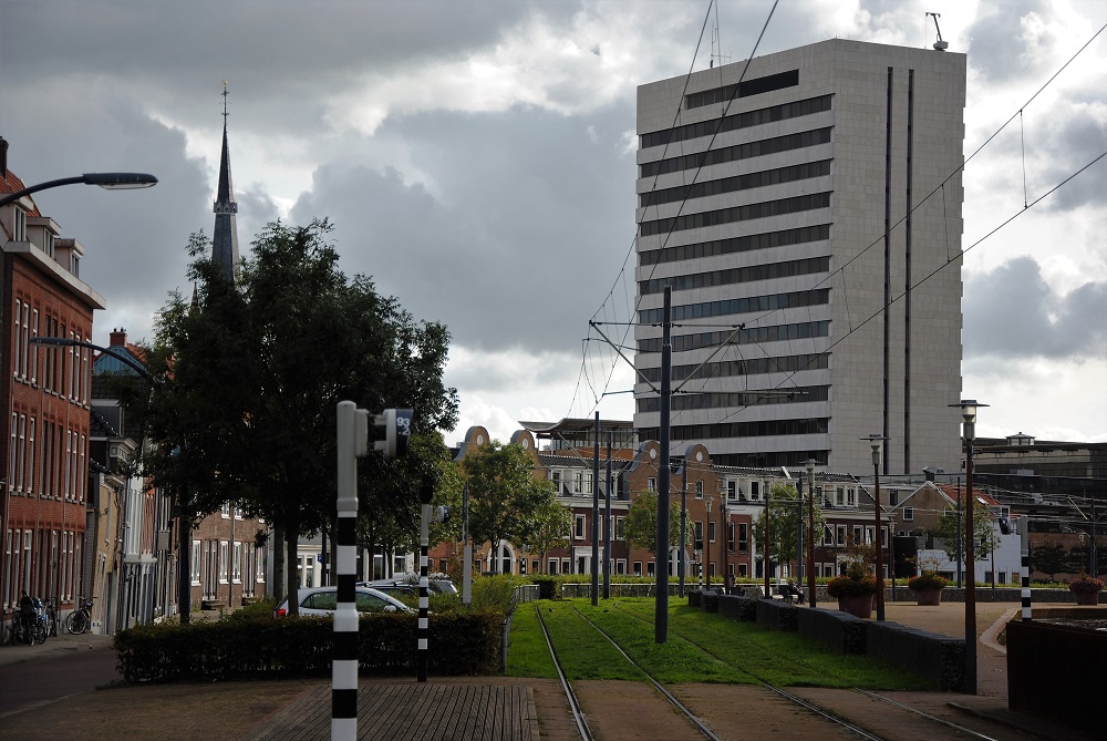 'Maar wat als ambtenaren niet op redelijke termijn terugbellen?' 