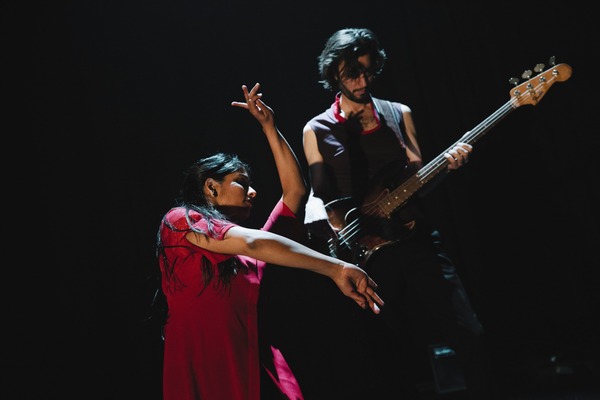 S'DANS 18 Juni "Tara" & "Fluid" - Kalpanarts