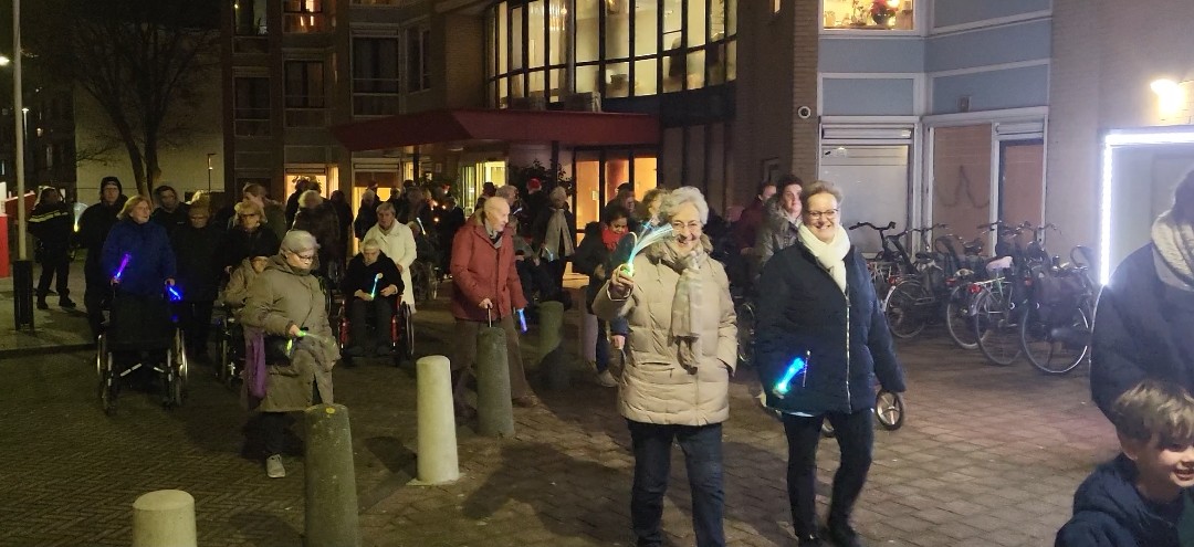 Netwerk Groenoord maakt winterwandeling met senioren
