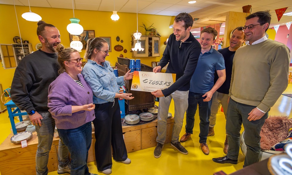 Wijnactie van Ronde Tafel Schiedam levert € 7.658,23 op