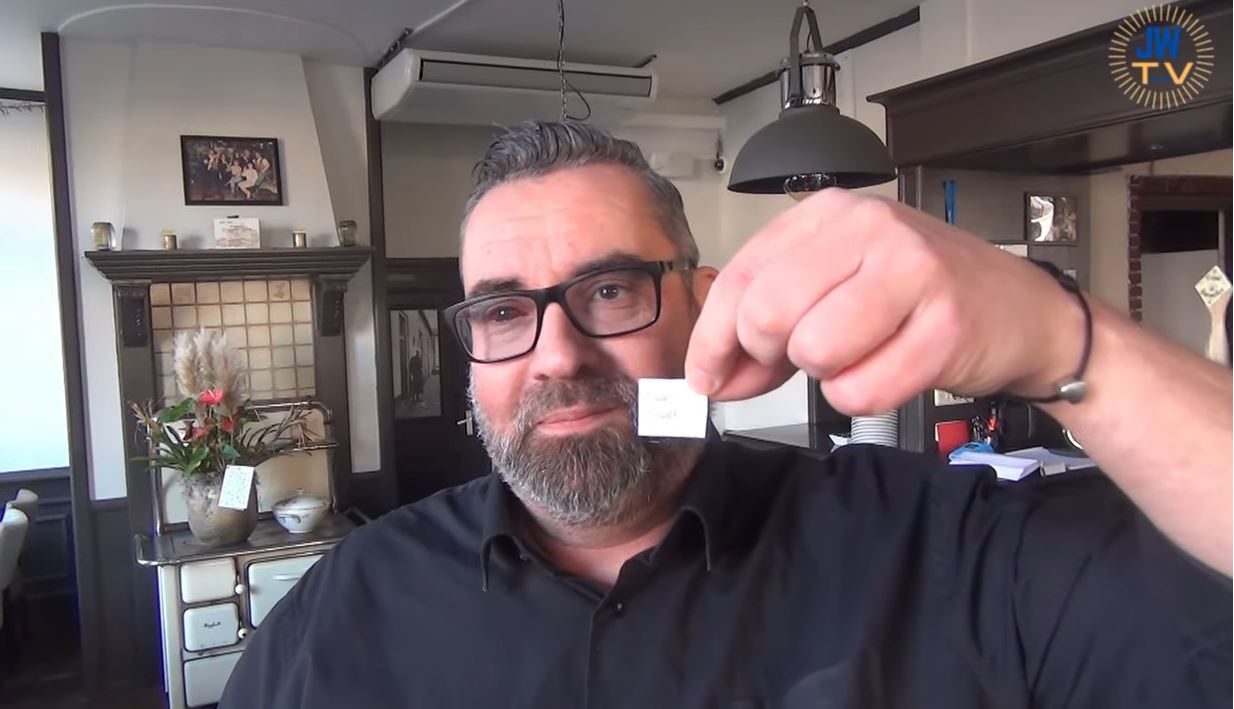 En de winnaar van een lunch voor twee is... 