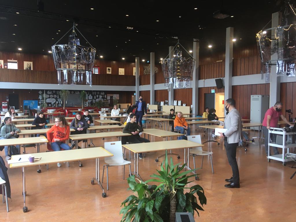 Sg Spieringshoek heeft met taalvaardigheidsprogramma een wereldprimeur