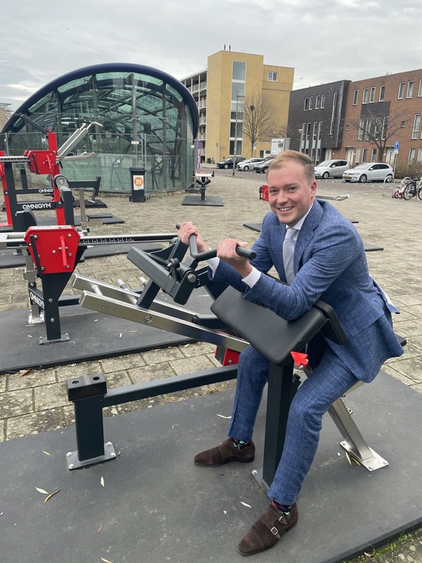 Schiedam investeert in fitnesstoestellen bij de Parkweg