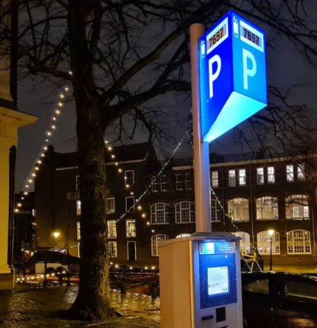 Tien dagen gratis parkeren op straat in Schiedam