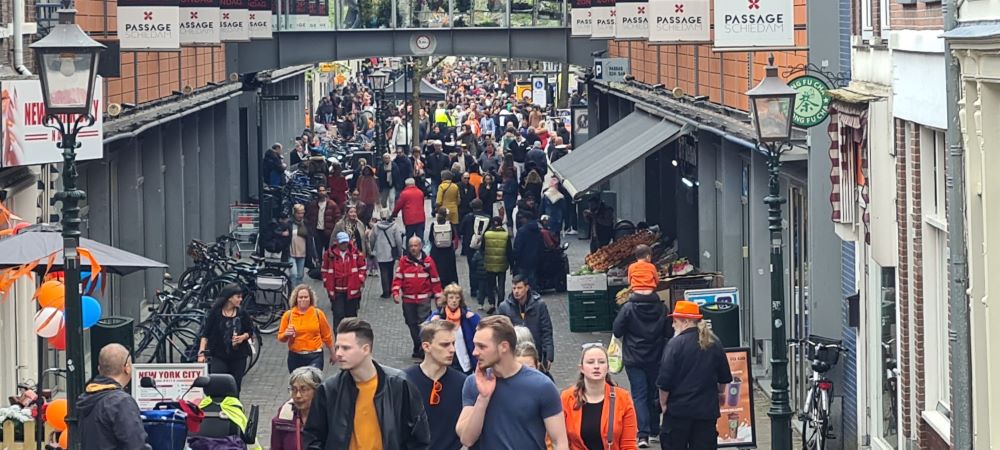 Foto-impressie van Koningsdag in Schiedam Centrum