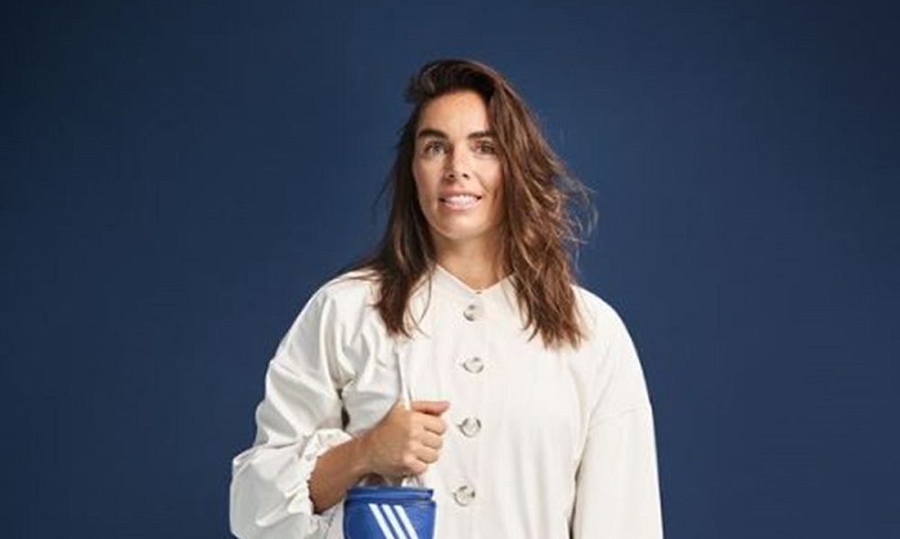 Topboksster Nouchka Fontijn komt haar nieuwe boek signeren