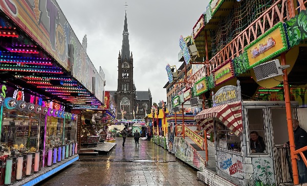 Het is weer kermis in Schiedam