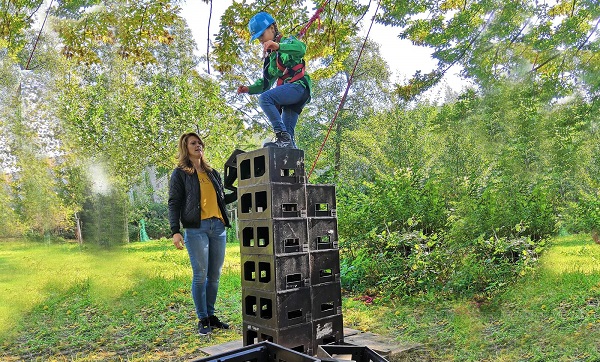 Kratklimmen, vlotbouwen,  marshmallow roosteren, sleutelhanger knopen