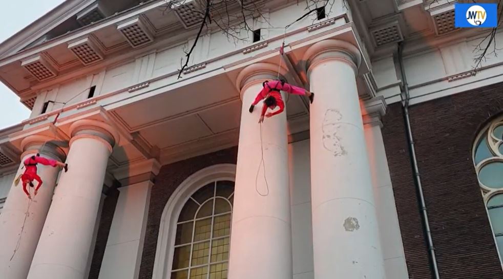 JW zag ze vliegen bij de Havenkerk