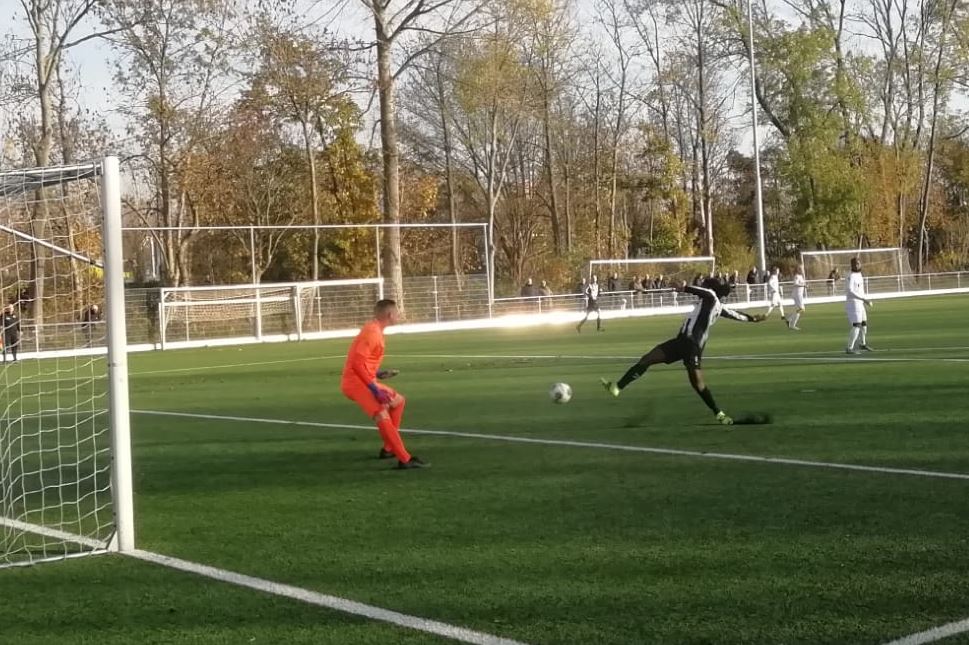 Excelsior'20 verslaat koploper DVO'32: 3-2