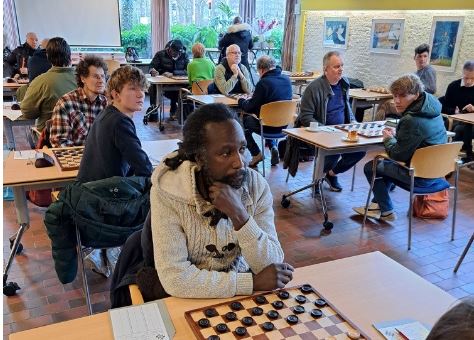 Dammers van Stigt Thans: grote zege op degradatiekandidaat