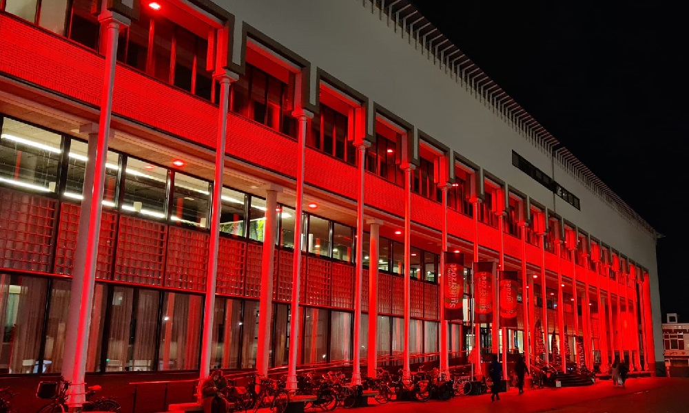 Gemeente Schiedam staat stil bij bomaanslag Istanbul