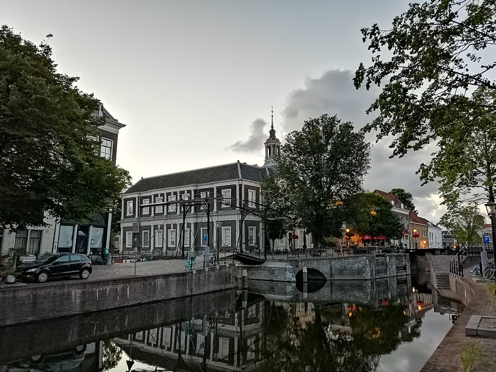  Bibliotheek breidt afhaalservice uit met de zaterdag